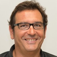 CARLOS GONZÁLEZ USTÉS