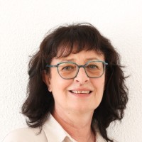 caroline lambert