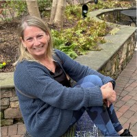 Anne Nelson