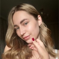 Юлія Олійник