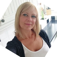 Sarah Groves