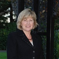 Lorraine Stundon