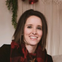 Laura Loomis