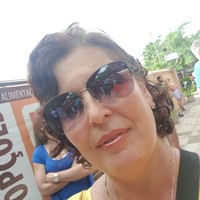 Andréa Zambrano