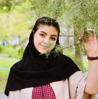 Flora Vsghi