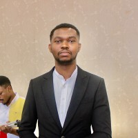 Glenn Darick Tchizinga Yongolo