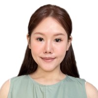Ynni Lee