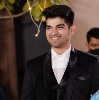 Ritvik Maini