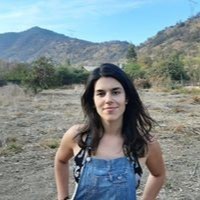 Camila Lorenzini Kind