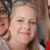 Nicola Miller