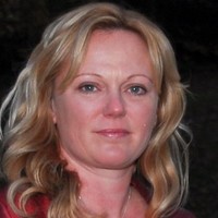 Clare Saunders
