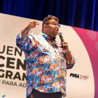 Dr. Gilvic Carmona- De Jesús