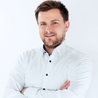 Sven R.