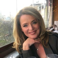Jacqueline Van Waardhuizen