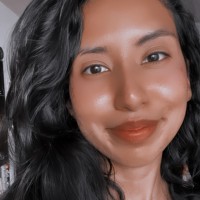 Stephanie Flores