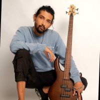 Pallav Chakravorty ( Aks )