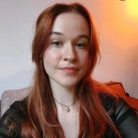 Amber Van Den Oetelaar