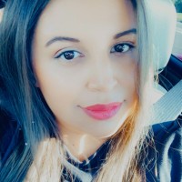 Julie Segovia Flores