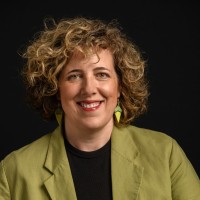 Fiona Robinson