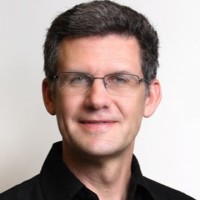 Derek Kauneckis