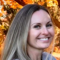Stephanie Lang