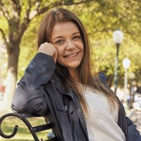 Emily Springer, Asp
