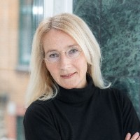 Henriette Houth