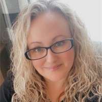 Lisa Pyle