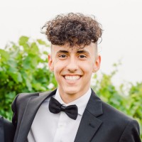 Andrew Estrela
