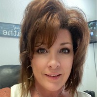 Lisa Libhart