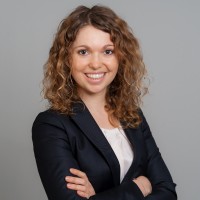 Dr. Anika Steurer