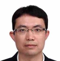 李延伟