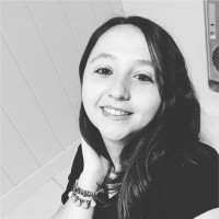 Cansu Özdemi̇r