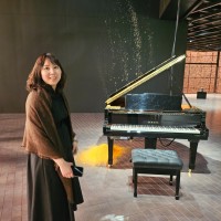 Ji Young Park