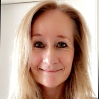 Vivian Skjelnes