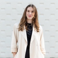 Alexandra Perry