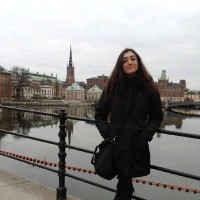 sara santiago abaitua