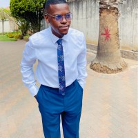 Lulama Mthombeni