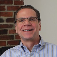 Lee Tuttle