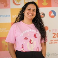 Júlia Pereira De Lima