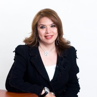 Jennifer Q. Smith