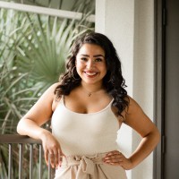 Kaitlin De La Rosa