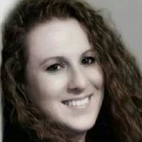 Kelli Larson-Haynes