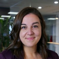 Sara Lemire, Crha
