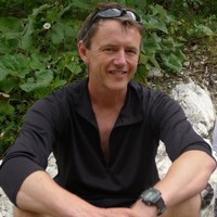 Simon Gill