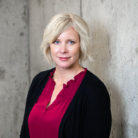 Deborah Robinson, Bcomm, Fcip