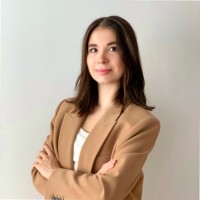 Kamila Akhmedova