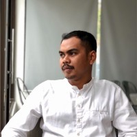 abu bakar a