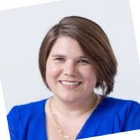 Cynthia Wagner, Cam