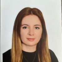 İrem Gülay